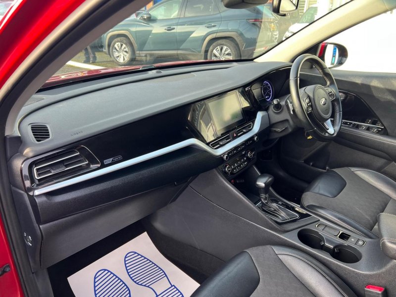 KIA NIRO