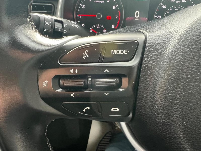 KIA STONIC