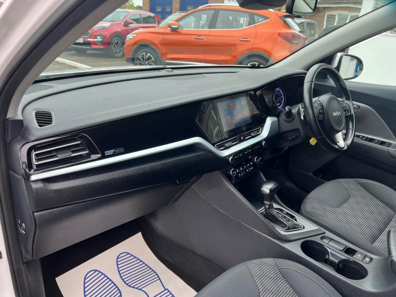 KIA NIRO