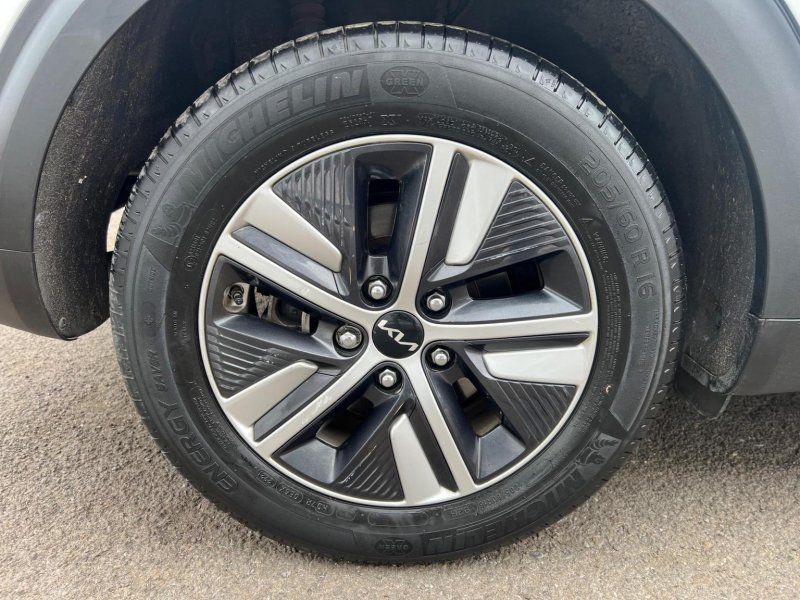 KIA NIRO