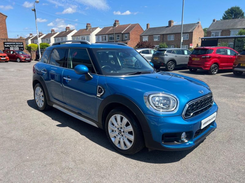MINI COUNTRYMAN